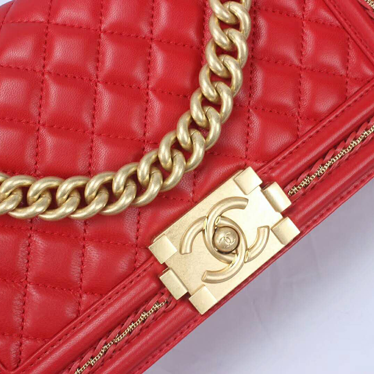 2019 Le Boy Chanel Flap Shoulder Bag