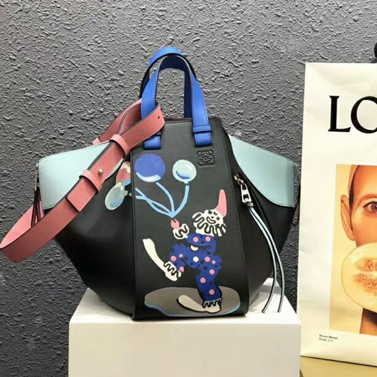 2019 Loewe Hammock Medium Bag