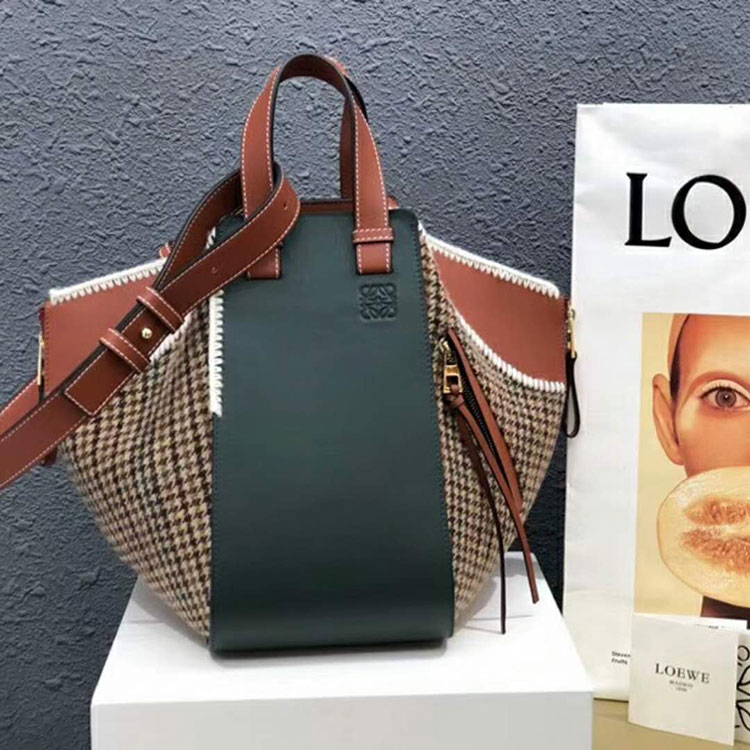 2019 Loewe Hammock Medium Bag