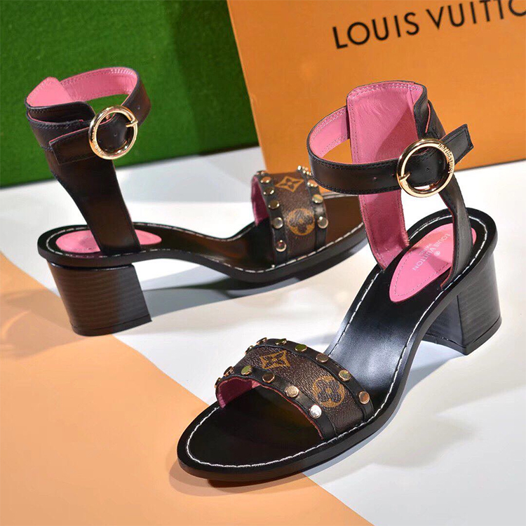 2019 Louis vitton women Sandal