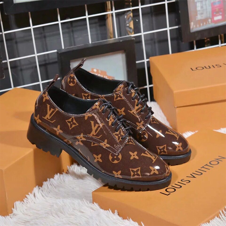 2019 Louis vitton women shoes