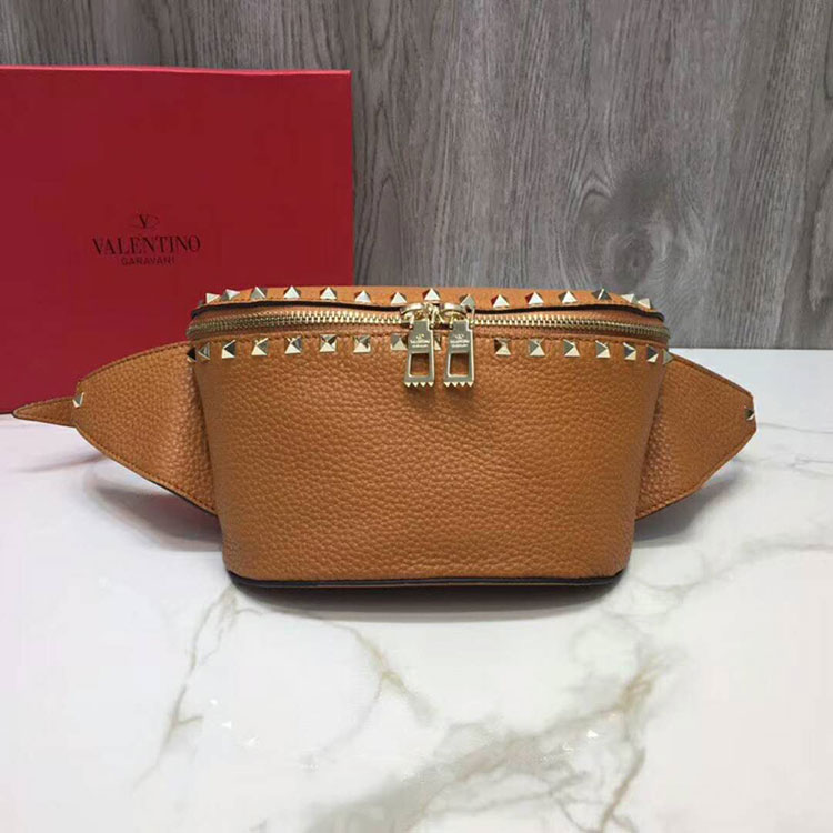 2019 VALENTINO FREE ROCKSTUD SPIKE BELT BAG