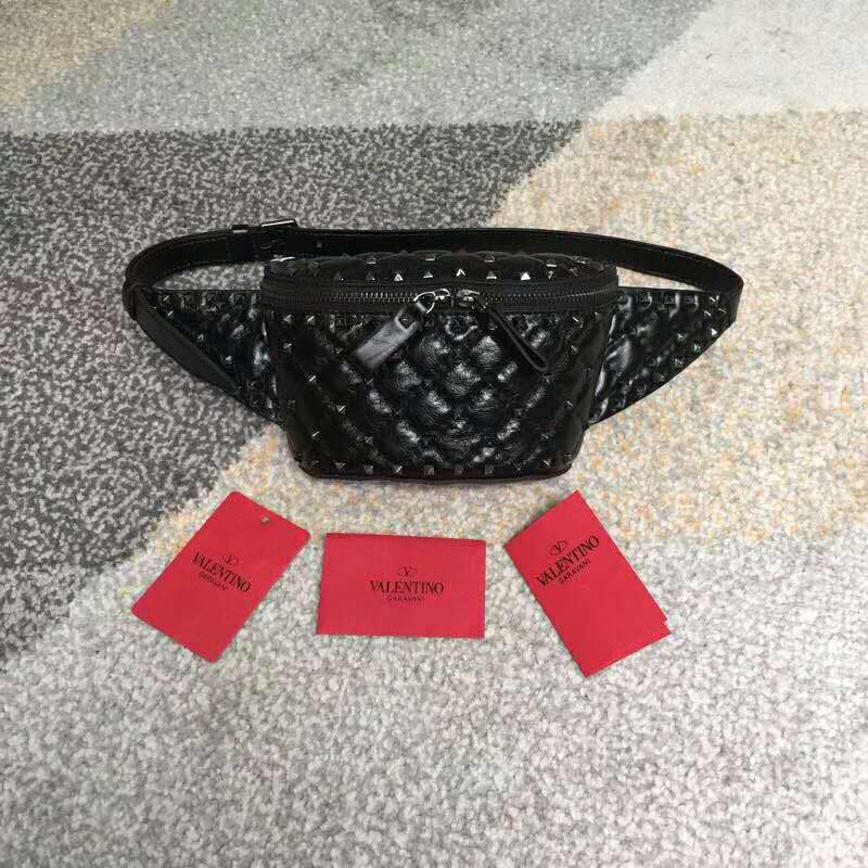 2019 VALENTINO FREE ROCKSTUD SPIKE BELT BAG