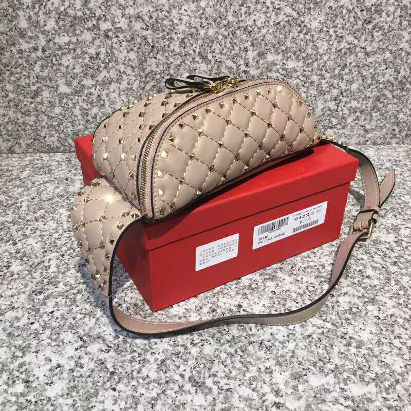 2019 VALENTINO FREE ROCKSTUD SPIKE BELT BAG