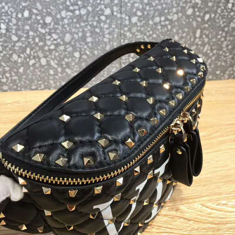 2019 VALENTINO FREE ROCKSTUD SPIKE BELT BAG