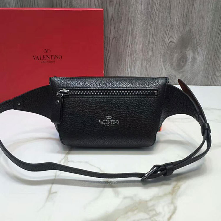 2019 VALENTINO FREE ROCKSTUD SPIKE BELT BAG