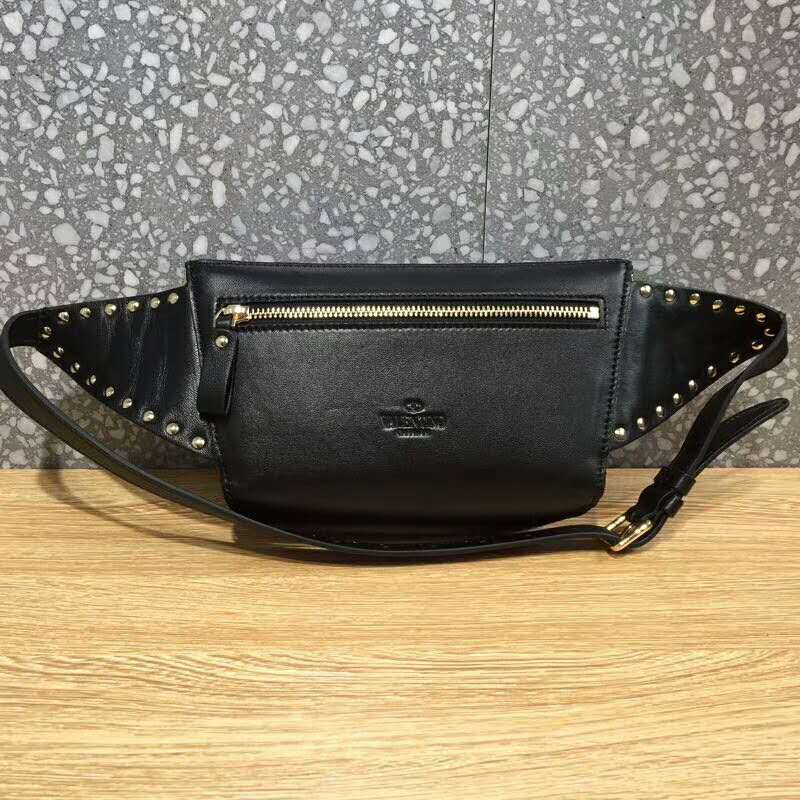 2019 VALENTINO FREE ROCKSTUD SPIKE BELT BAG