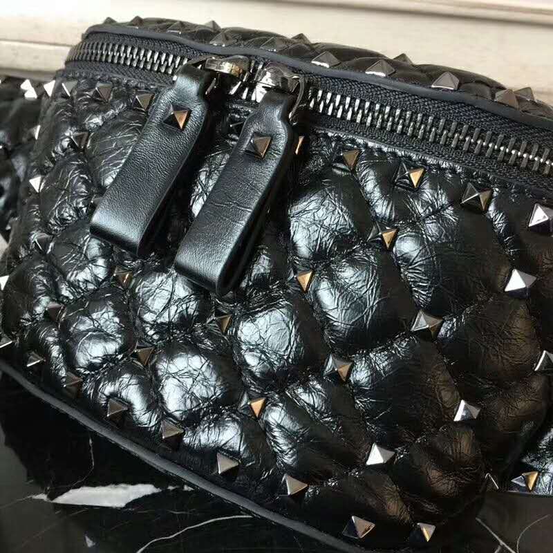 2019 VALENTINO FREE ROCKSTUD SPIKE BELT BAG