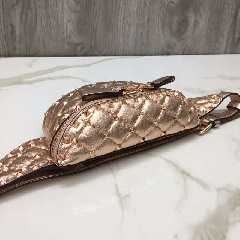 2019 VALENTINO FREE ROCKSTUD SPIKE BELT BAG