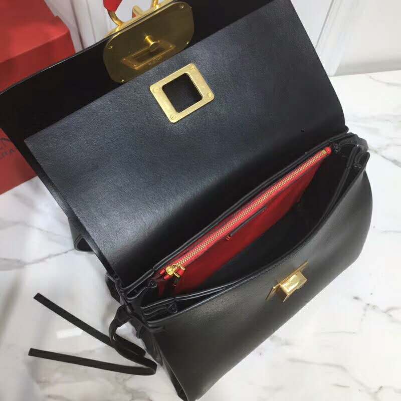 2019 VALENTINO MEDIUM VRING SMOOTH CALFSKIN SHOULDER BAG