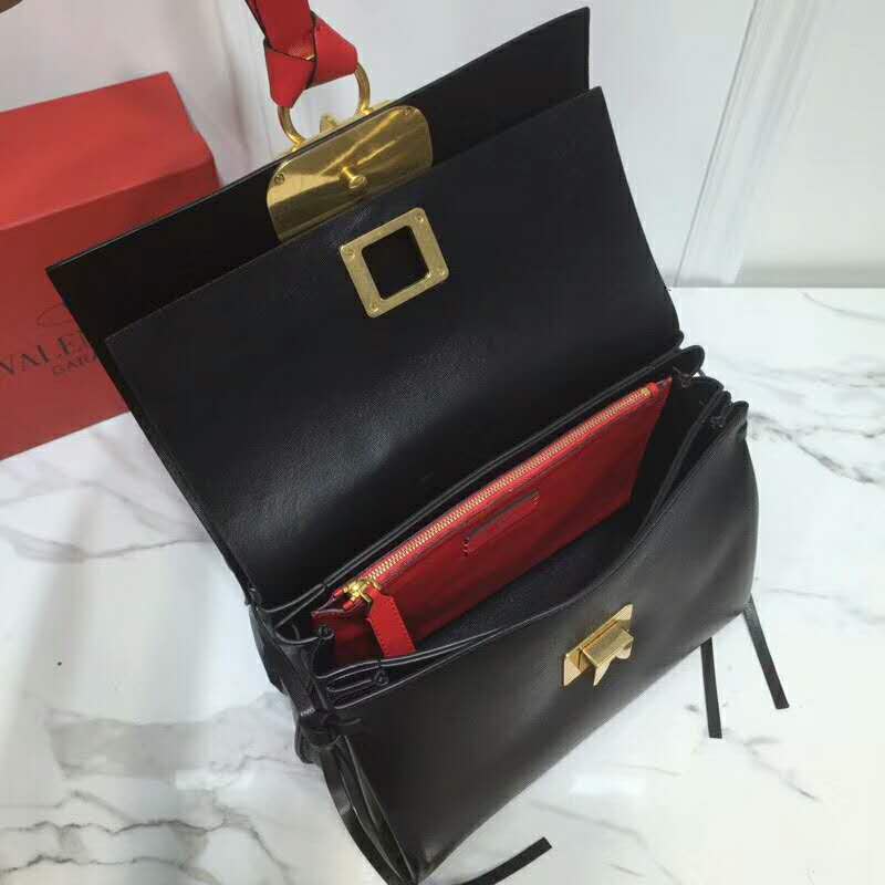 2019 VALENTINO MEDIUM VRING SMOOTH CALFSKIN SHOULDER BAG