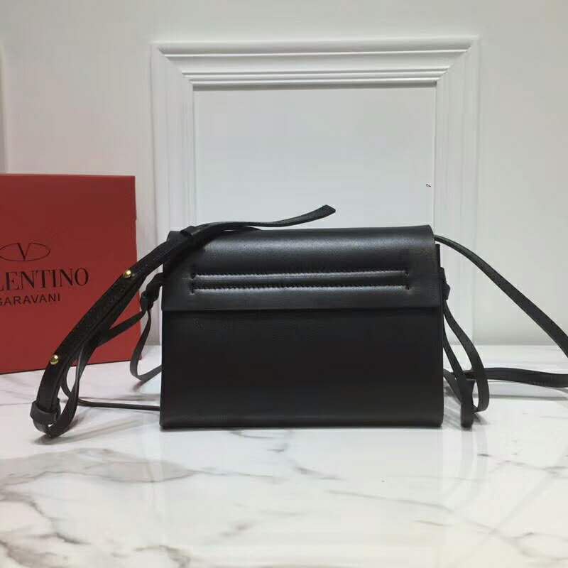 2019 VALENTINO Mini VRING SMOOTH CALFSKIN SHOULDER BAG