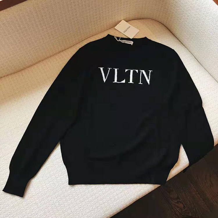 2019 Valentino Clothes