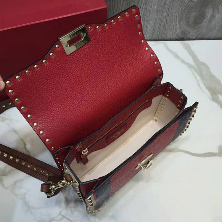 2019 Valentino GUITAR ROCKSTUD ROLLING CROSS BODY BAG