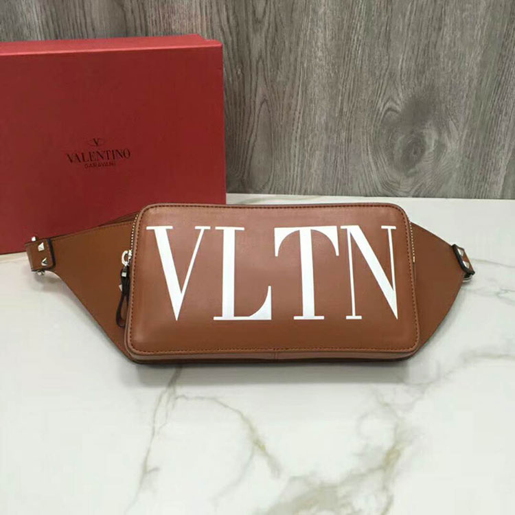 2019 Valentino Pocket