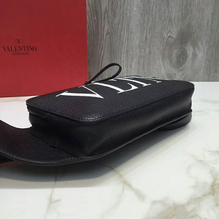 2019 Valentino Pocket