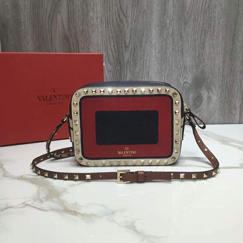 2019 Valentino ROCKSTUD CAMERA BAG