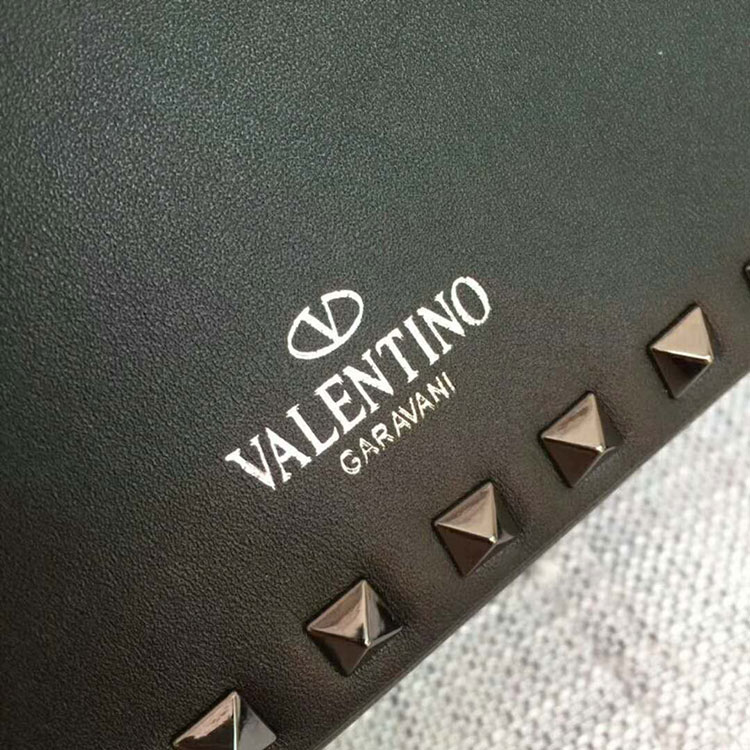 2019 Valentino ROCKSTUD CAMERA BAG