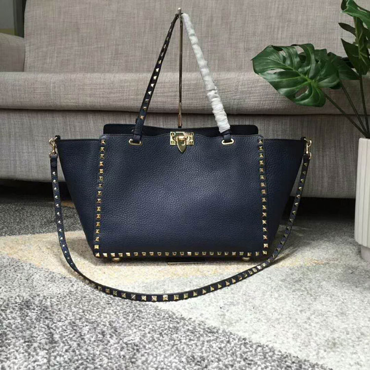 2019 Valentino ROCKSTUD NOIR MEDIUM TOTE