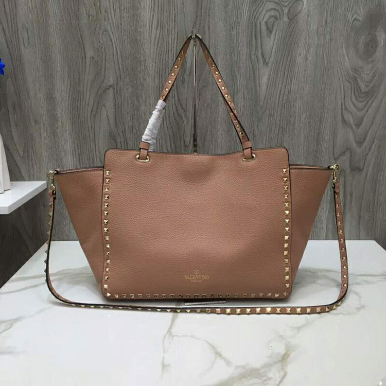 2019 Valentino ROCKSTUD NOIR MEDIUM TOTE