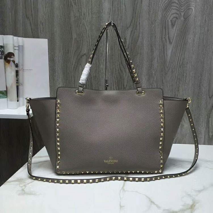 2019 Valentino ROCKSTUD NOIR MEDIUM TOTE