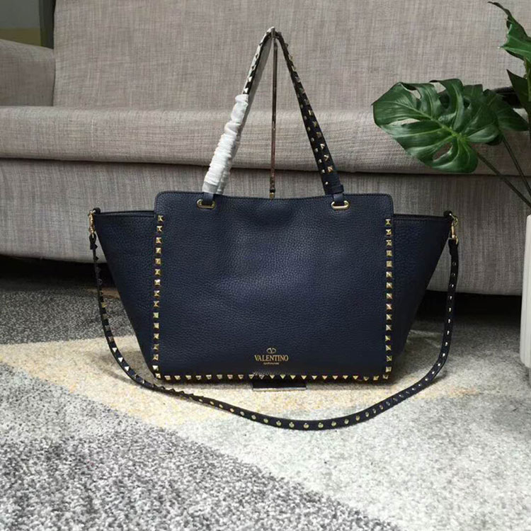 2019 Valentino ROCKSTUD NOIR MEDIUM TOTE