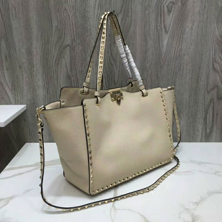 2019 Valentino ROCKSTUD NOIR MEDIUM TOTE