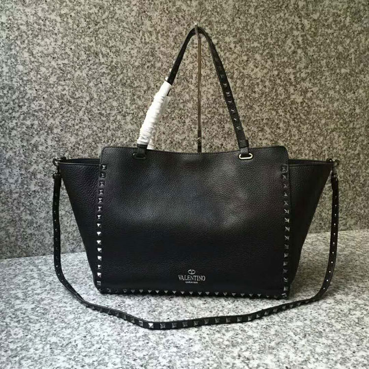 2019 Valentino ROCKSTUD NOIR MEDIUM TOTE