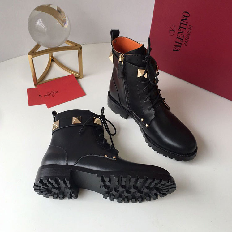 2019 Valentino women Boots in Calfskin Heel 3.5cm