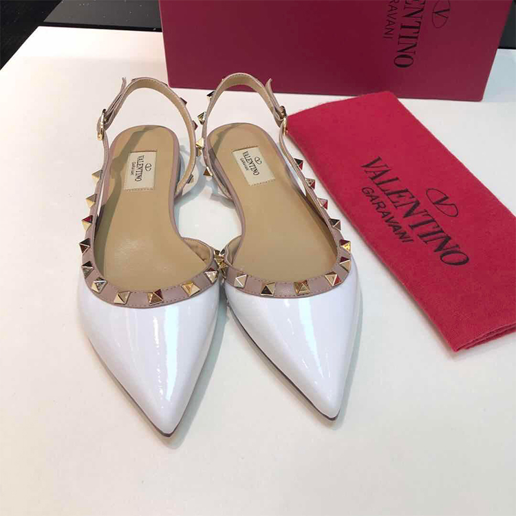 2019 Valentino women Flat shoes