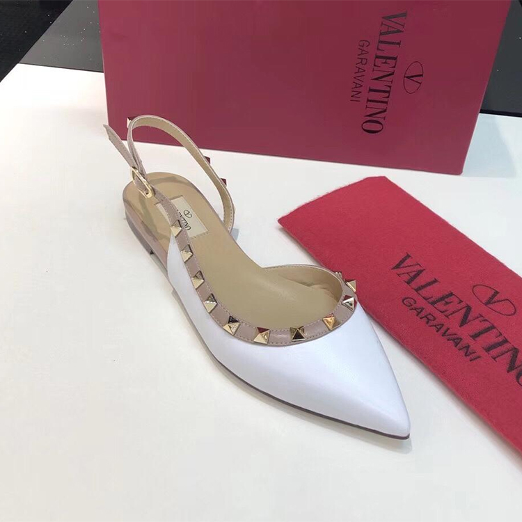 2019 Valentino women Flat shoes