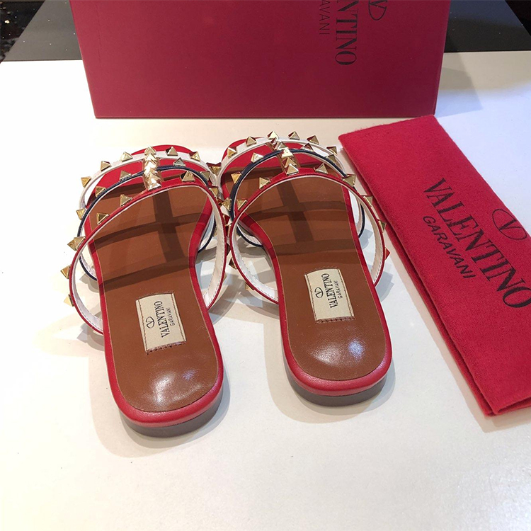 2019 Valentino women Flat shoes