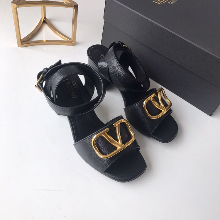 2019 Valentino women Sandal in Calfskin Heel 8cm