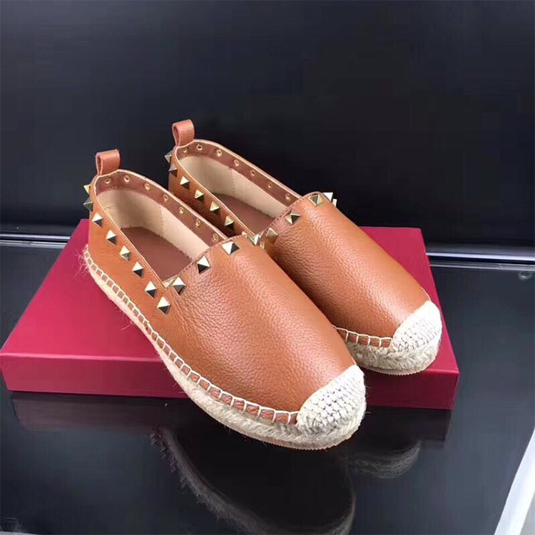 2019 Valentino women shoes in Calfskin