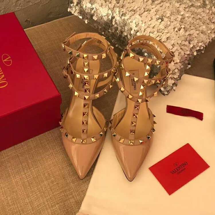 2019 Valentino women shoes with rivet Heel 6.5cm