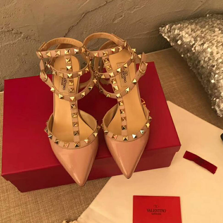 2019 Valentino women shoes with rivet Heel 6.5cm