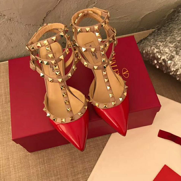 2019 Valentino women shoes with rivet Heel 6.5cm