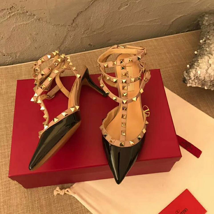 2019 Valentino women shoes with rivet Heel 6.5cm