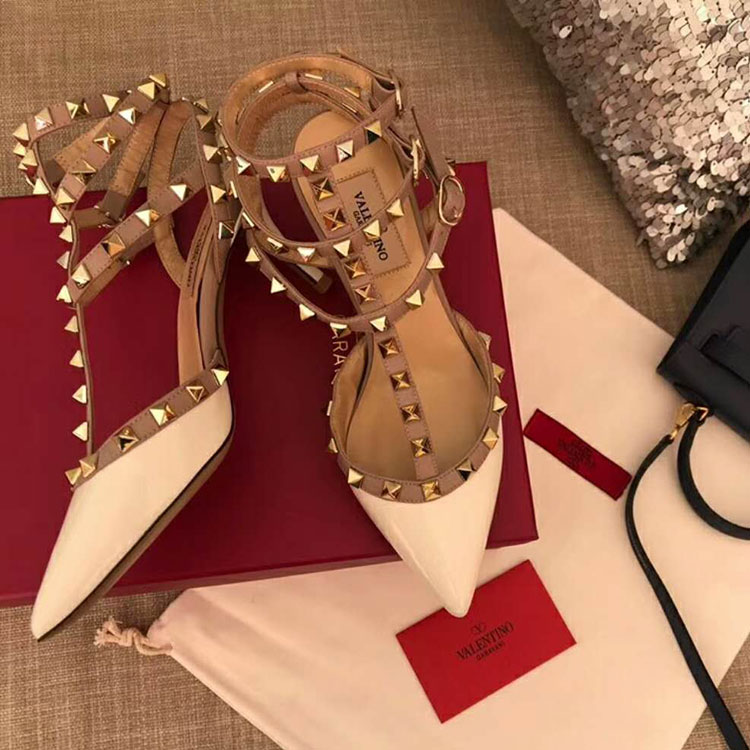 2019 Valentino women shoes with rivet Heel 6.5cm