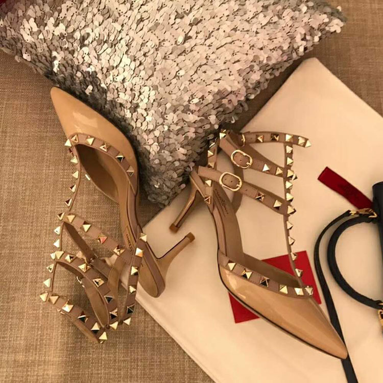 2019 Valentino women shoes with rivet Heel 6.5cm