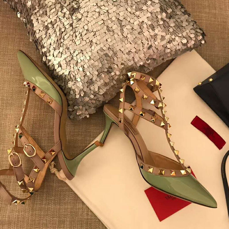 2019 Valentino women shoes with rivet Heel 6.5cm