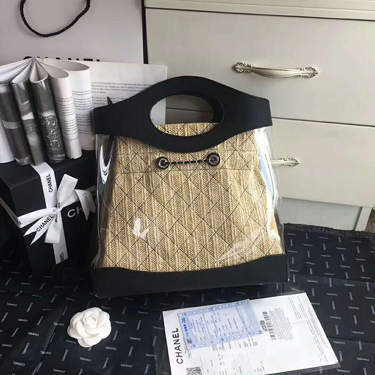 2019 chanel 31 shopping bag