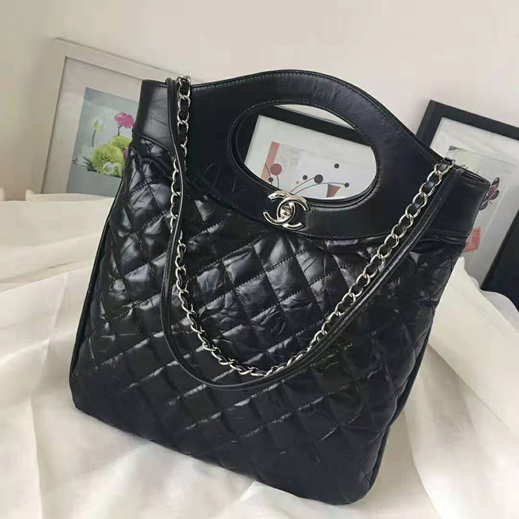 2019 chanel 31 small shopping bag