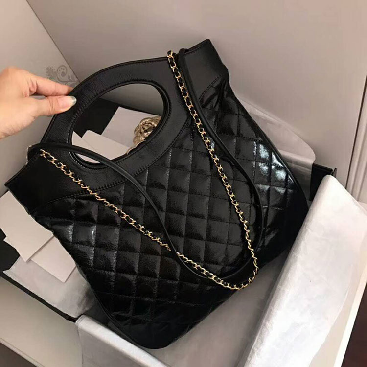 2019 chanel 31 small shopping bag