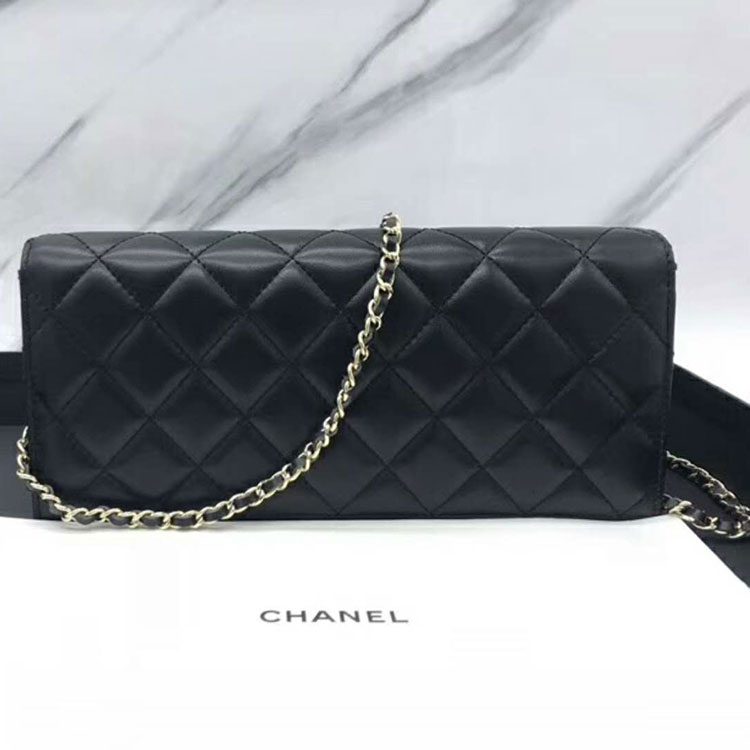 2019 chanel clutch