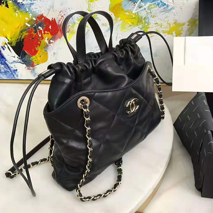 2019 chanel shopping bag