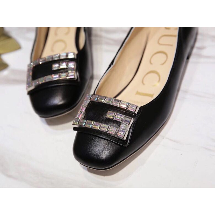 2019 gucci women Shoes in Calfskin