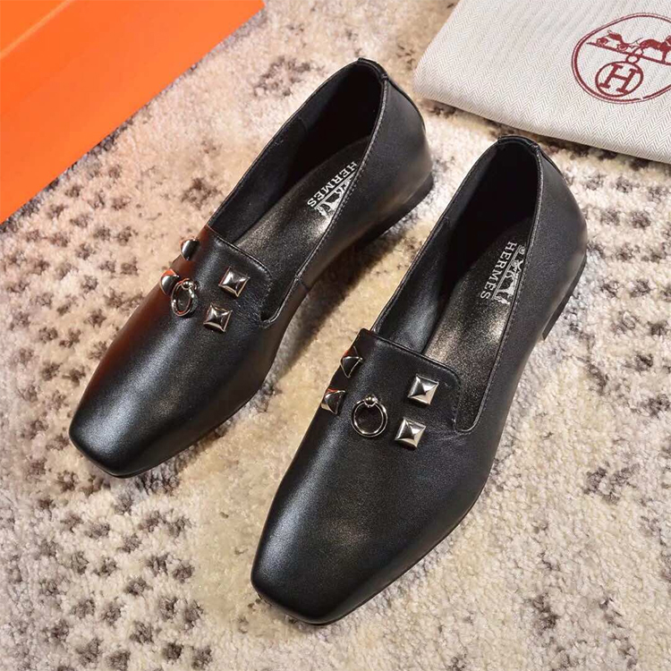 2019 hermes women shoes in Calfskin