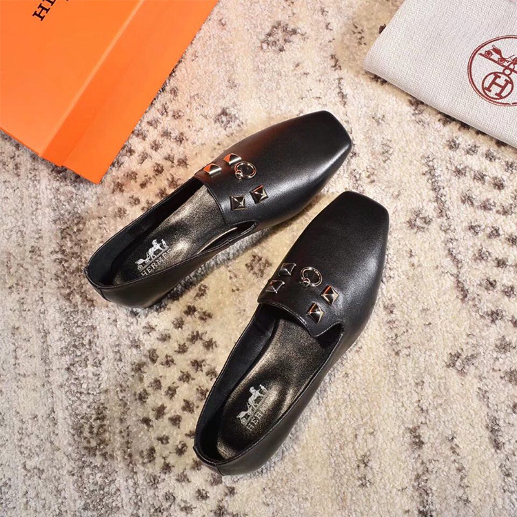 2019 hermes women shoes in Calfskin