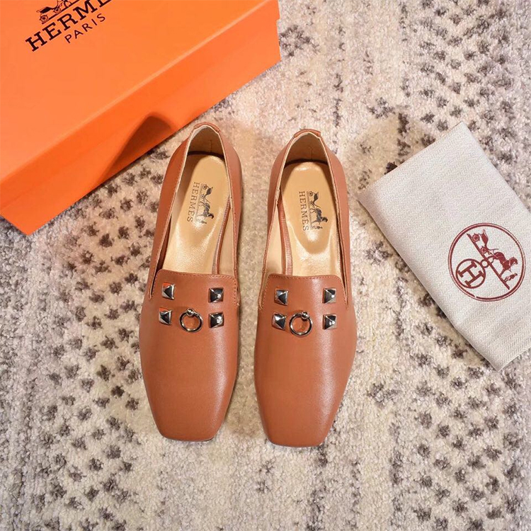 2019 hermes women shoes in Calfskin